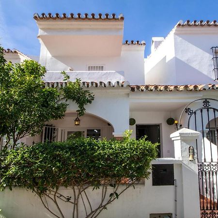 A Cozy And Elegant Townhouse Across The Beach Torre de Benagalbοn Εξωτερικό φωτογραφία