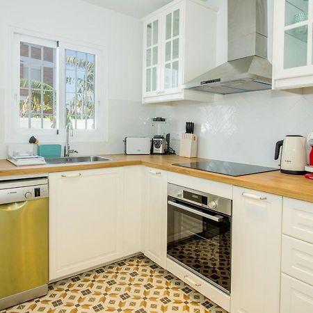 A Cozy And Elegant Townhouse Across The Beach Torre de Benagalbοn Εξωτερικό φωτογραφία