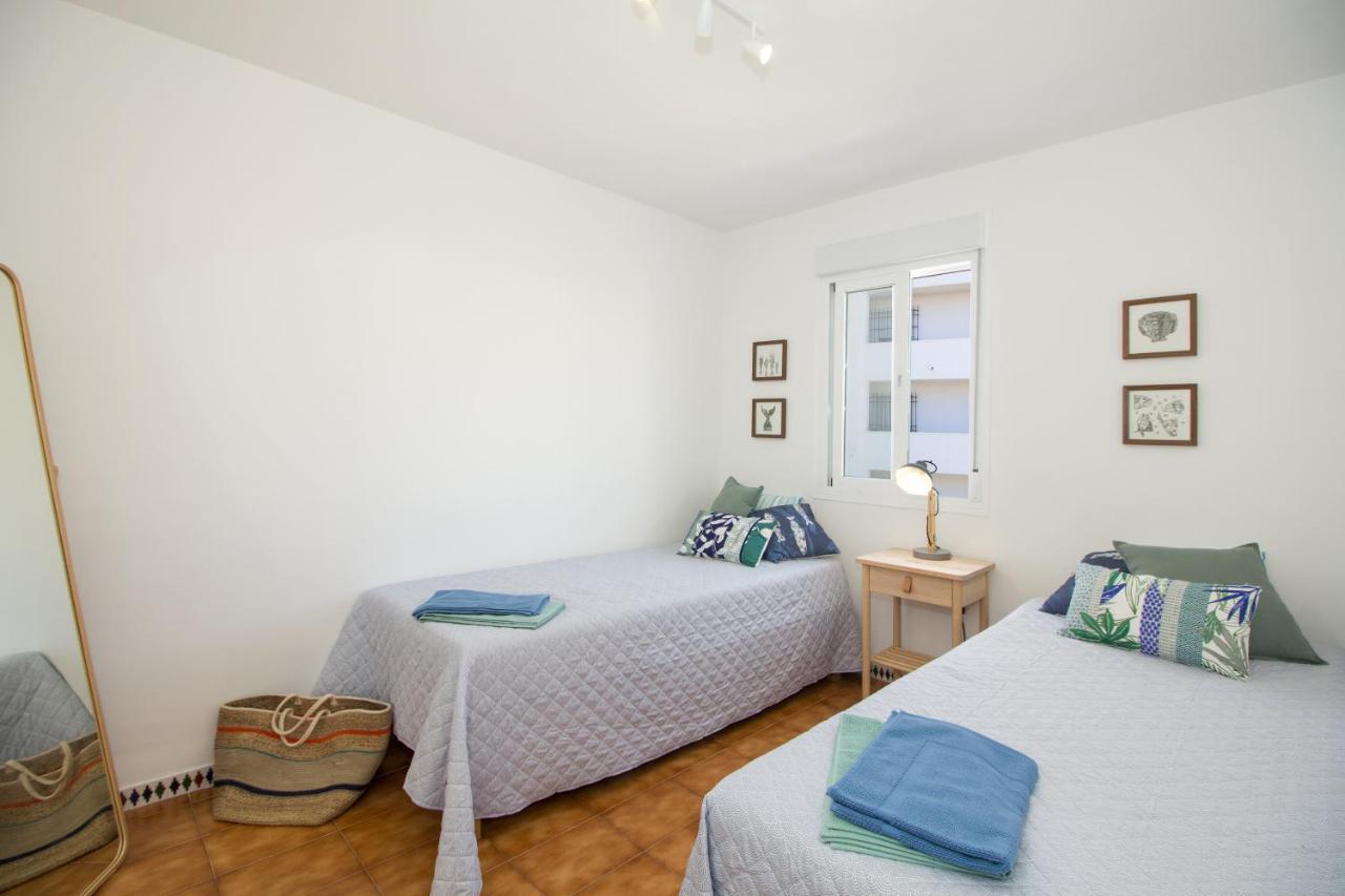 A Cozy And Elegant Townhouse Across The Beach Torre de Benagalbοn Εξωτερικό φωτογραφία